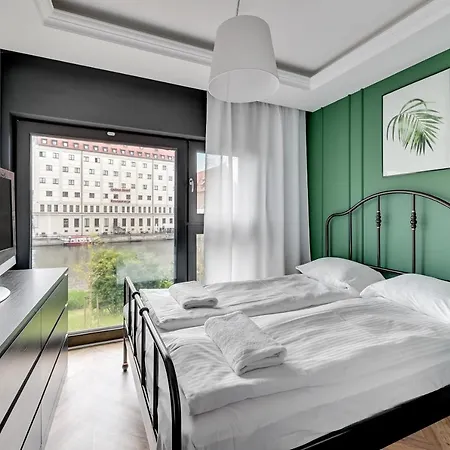 Winter 5min Old Town