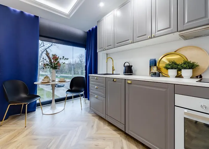 Winter 5min Old Town