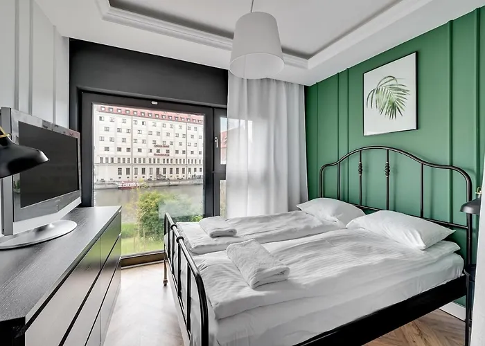 Winter 5min Old Town