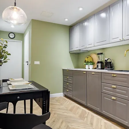 Winter 5min Old Town *